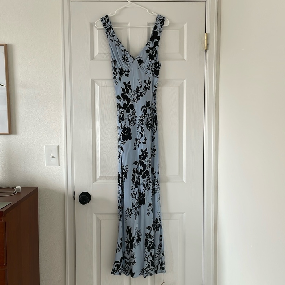 New with tags Reformation Calvine Dress In Beatriz